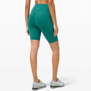 lululemon Wunder Train High Rise Short 8’’